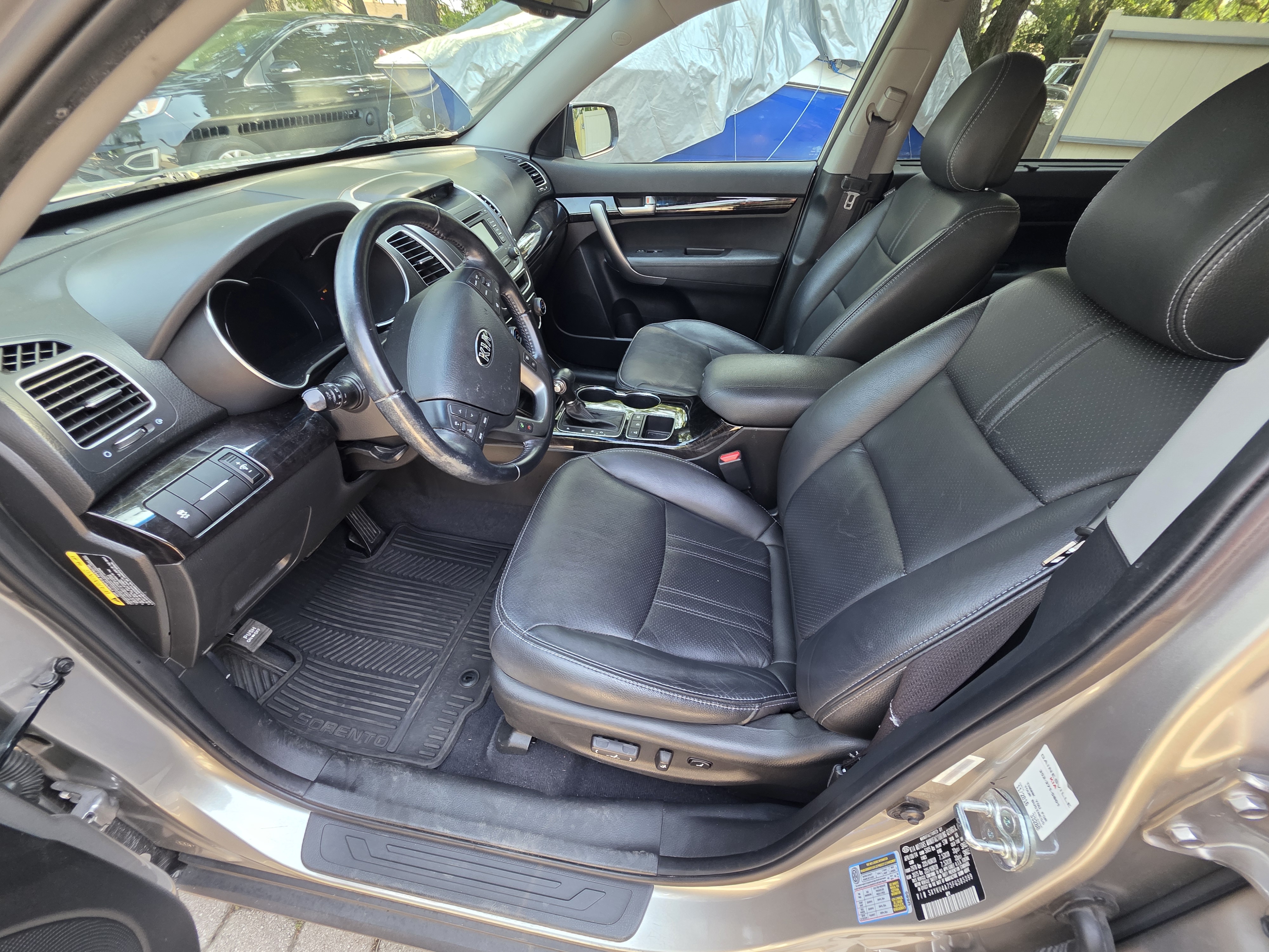 2015 Kia Sorento thumbnail 8