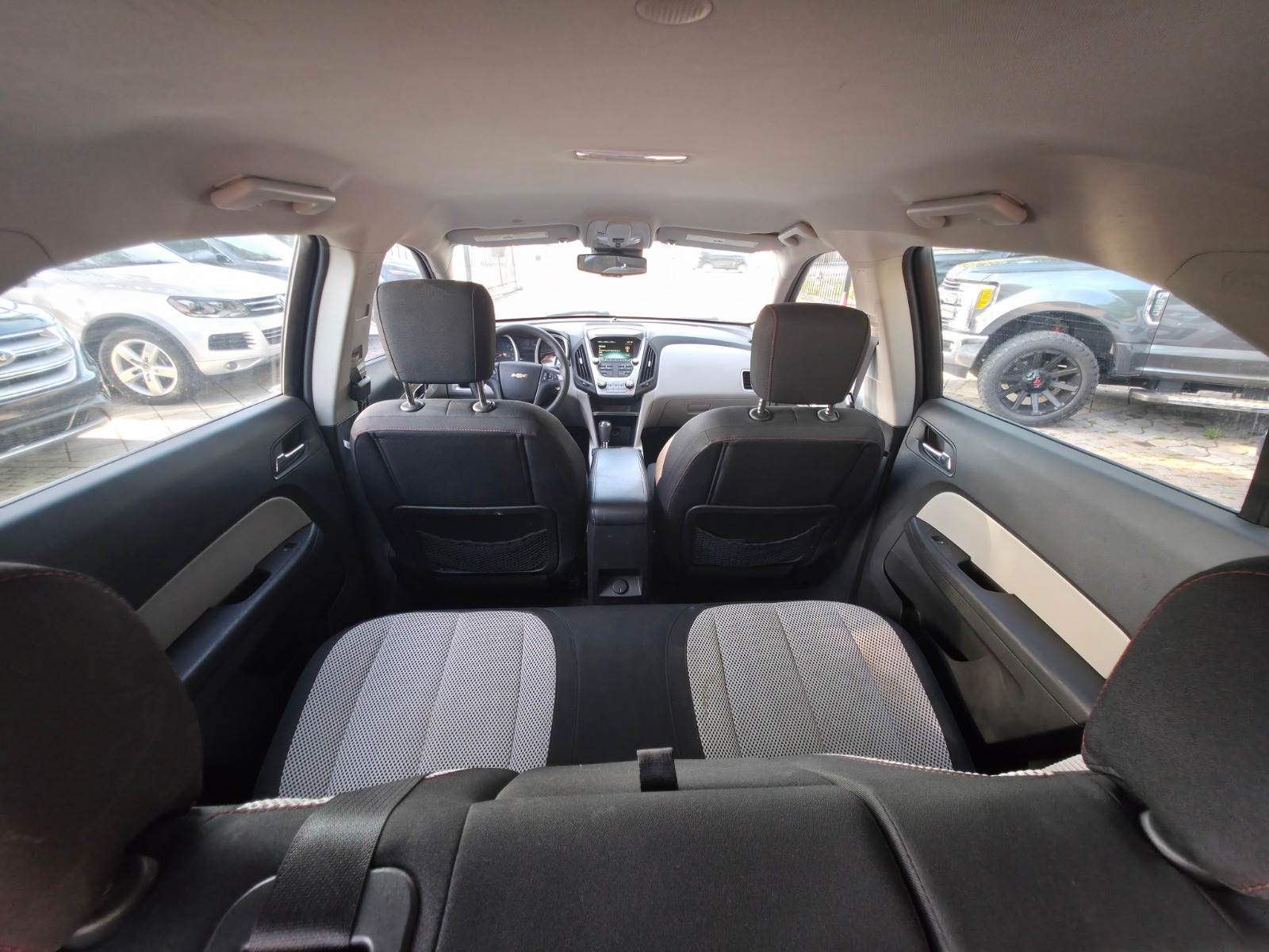 2016 Chevrolet Equinox thumbnail 16