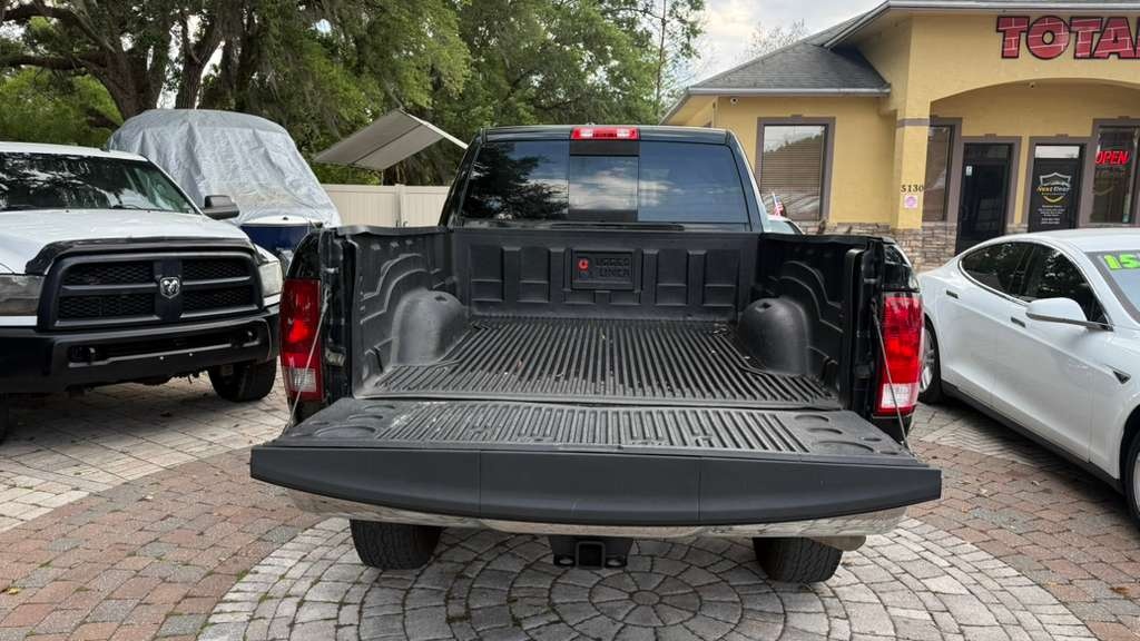 2017 Ram 2500 thumbnail 8