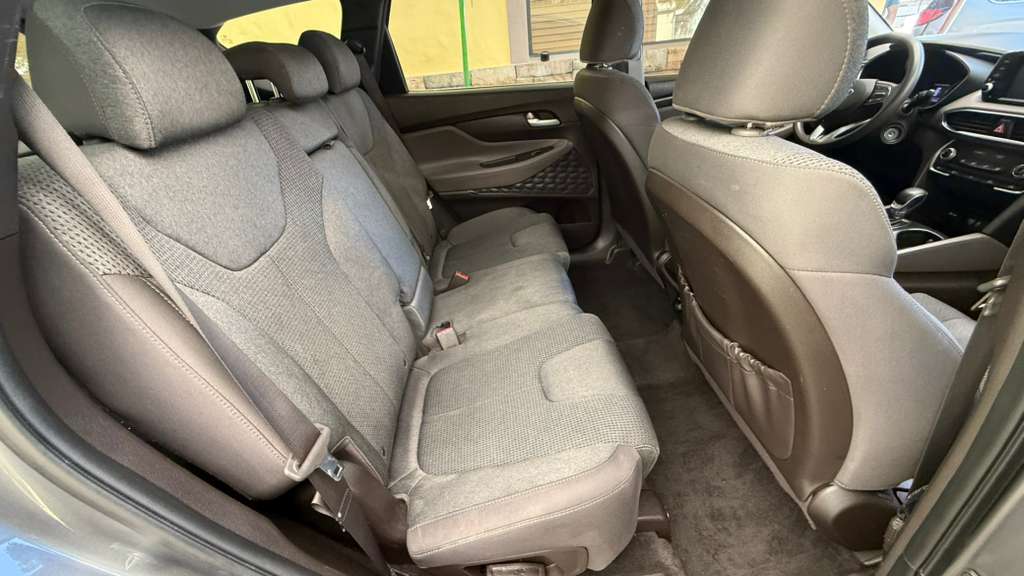 2020 Hyundai Santa Fe thumbnail 14